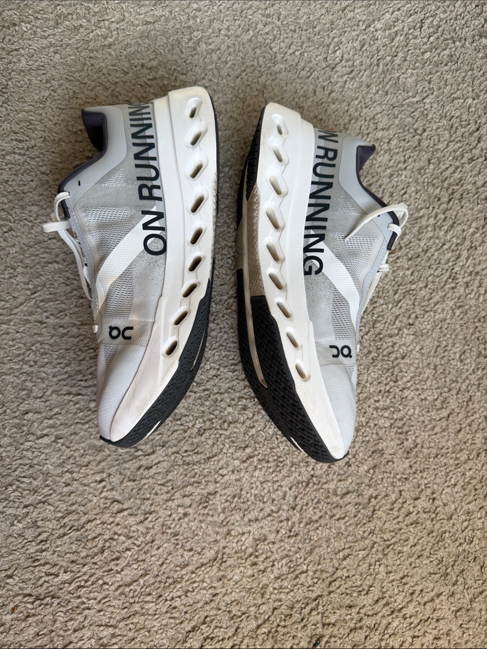 On Running White & Light Gray Performance Running Shoes - Picture 2 of 9
